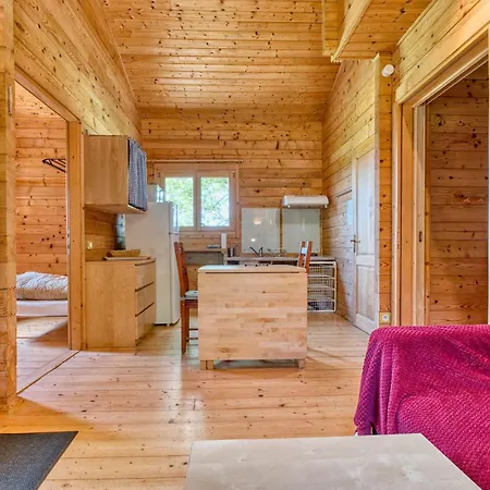 Grillon Feriehus Salignac Eyvigues