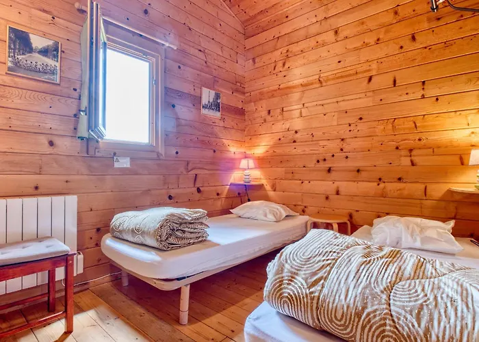 Grillon * Salignac Eyvigues